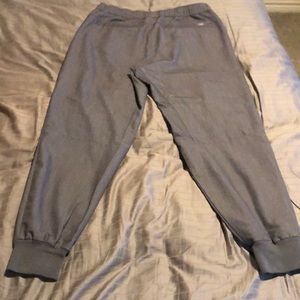 Mens Figs Joggers in Graphite - Size L with Regular Length